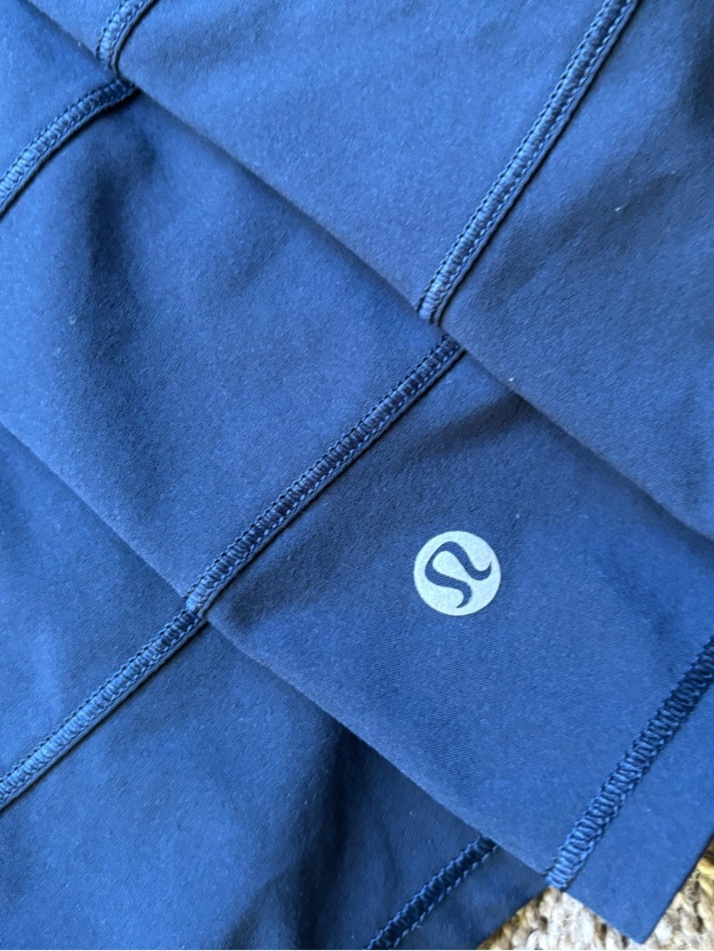 Lululemon navy skirt/skort with liner shorts EUC size 0 - Picture 5 of 9